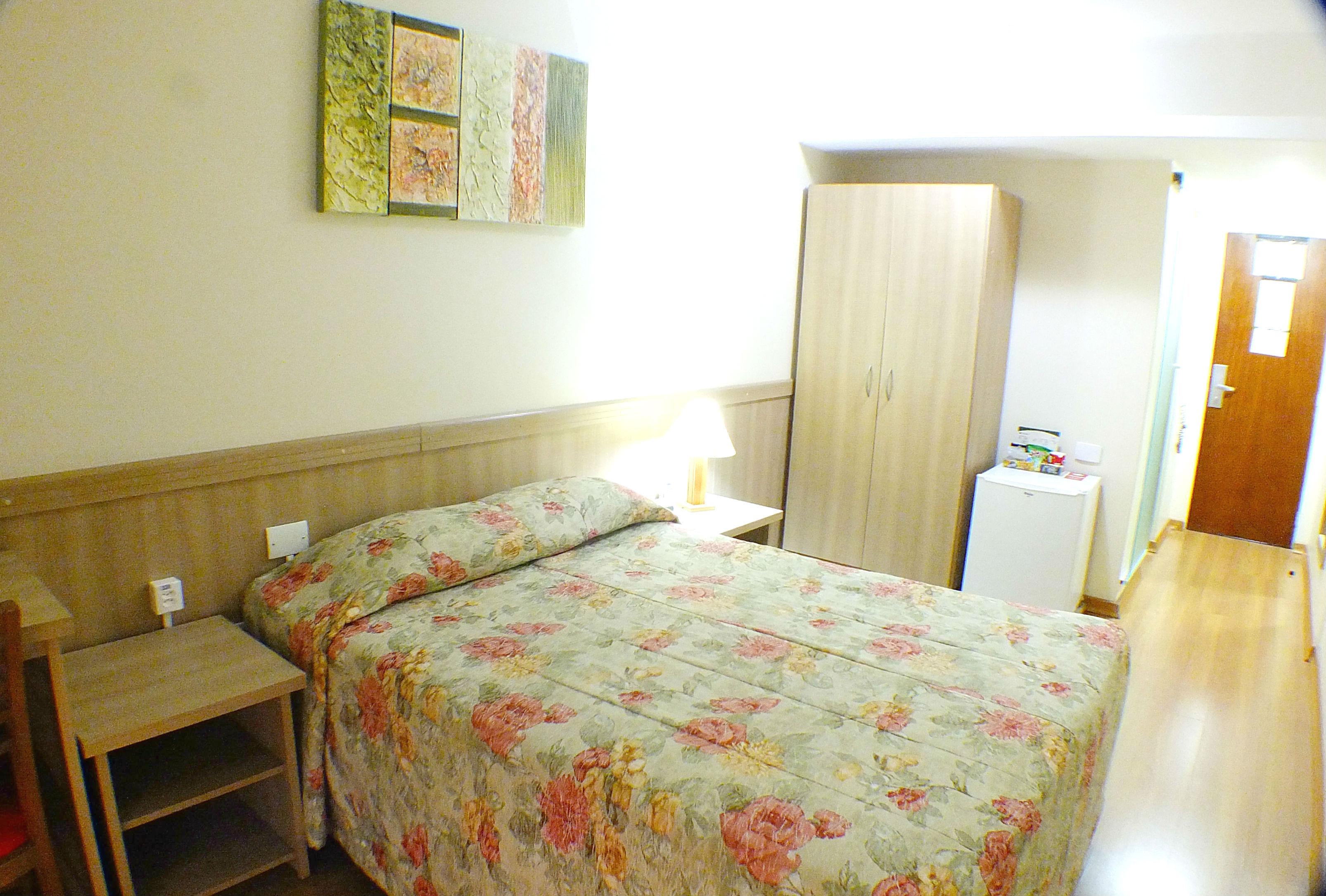 Hotel Golden Park Curitiba By Nacional Inn Екстер'єр фото