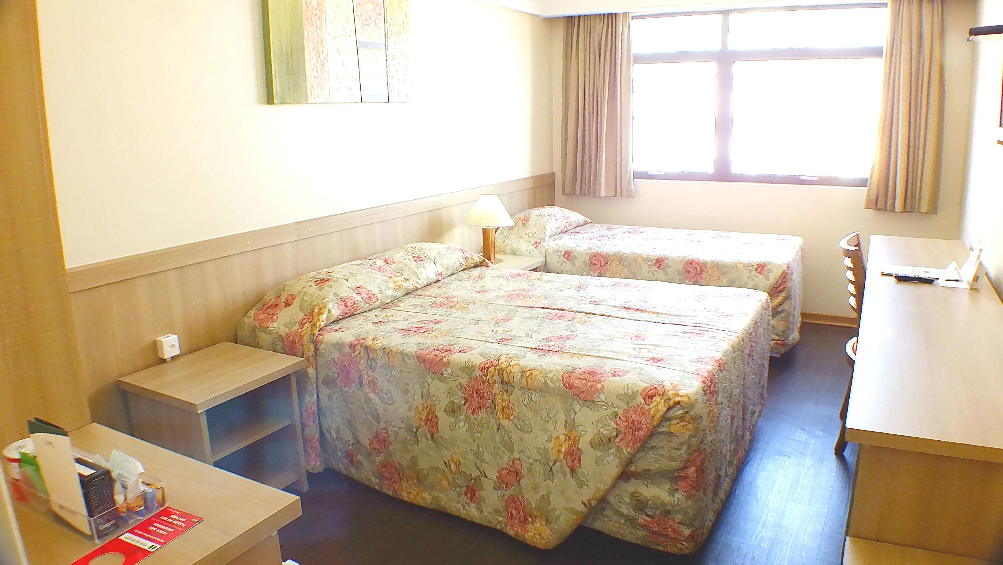 Hotel Golden Park Curitiba By Nacional Inn Екстер'єр фото