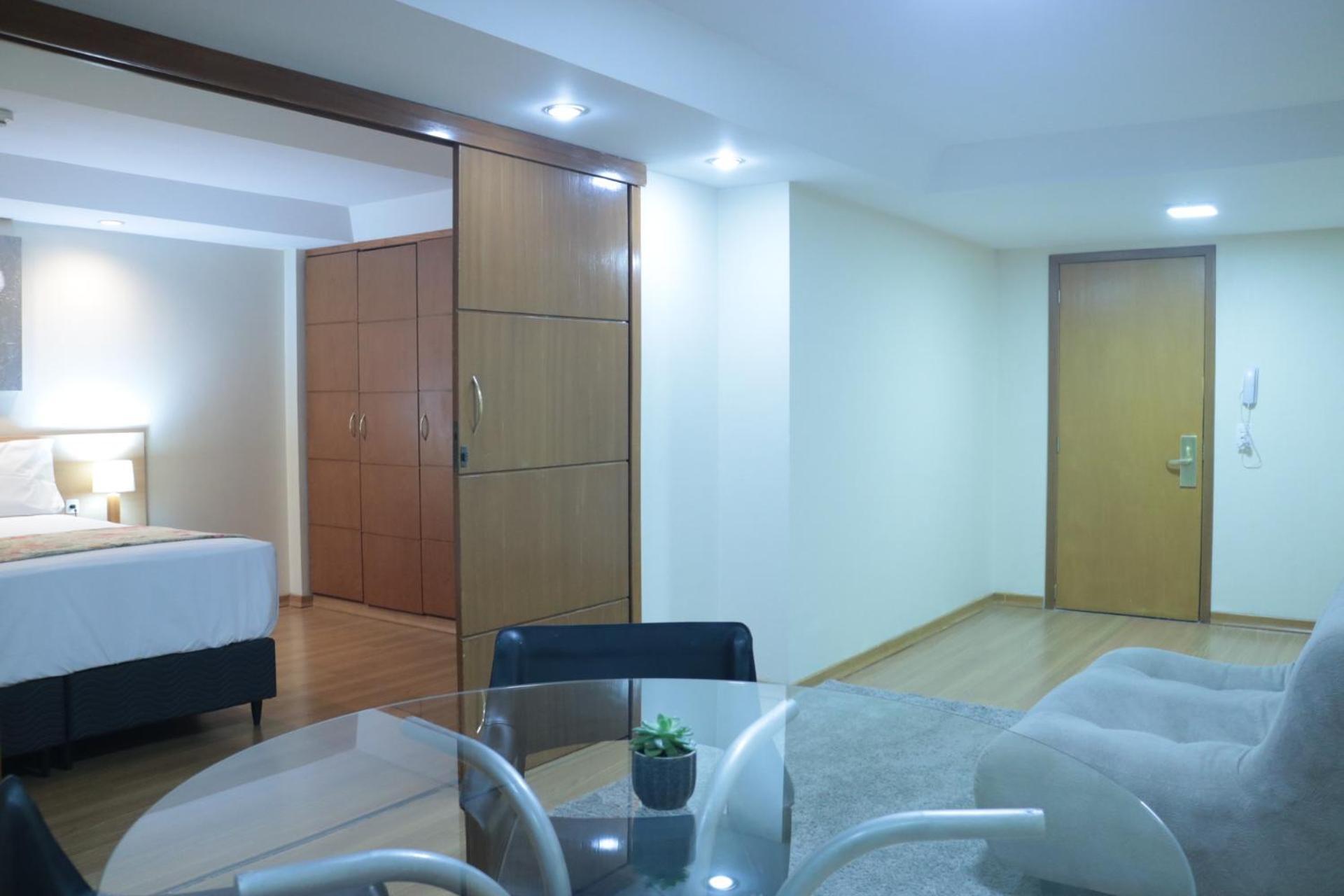 Hotel Golden Park Curitiba By Nacional Inn Екстер'єр фото